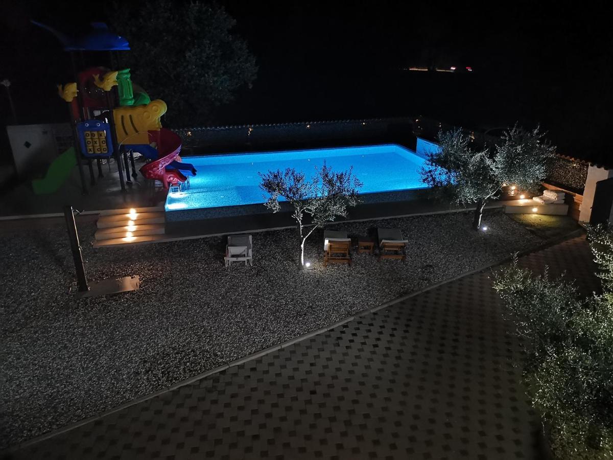 Jacuzi Cottage In The Olive Grove PUY Exterior foto